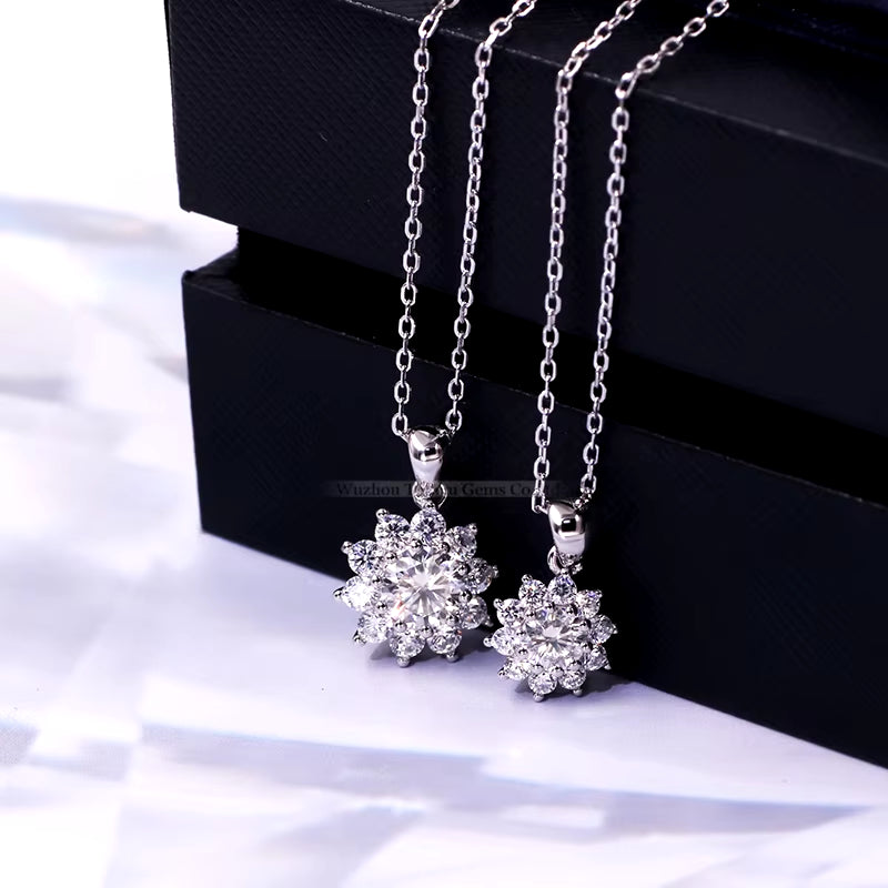 Silver 925 Moissanite Sunflower Necklaces 5Mm/1Ct round Brilliant Fire Stones Pendant Women 18K Gold Plated Necklace